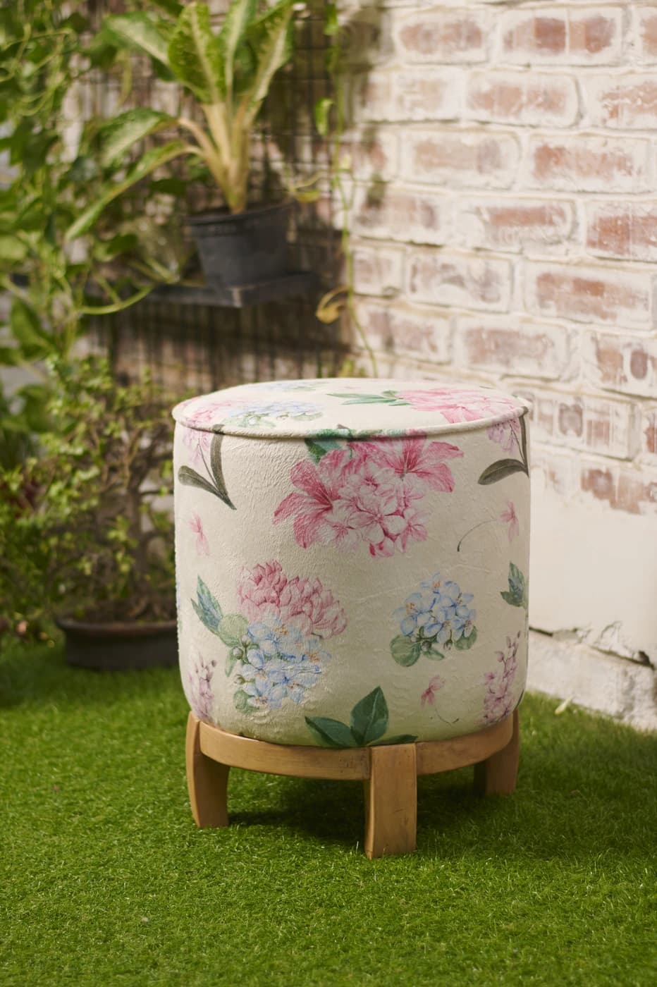 Stool